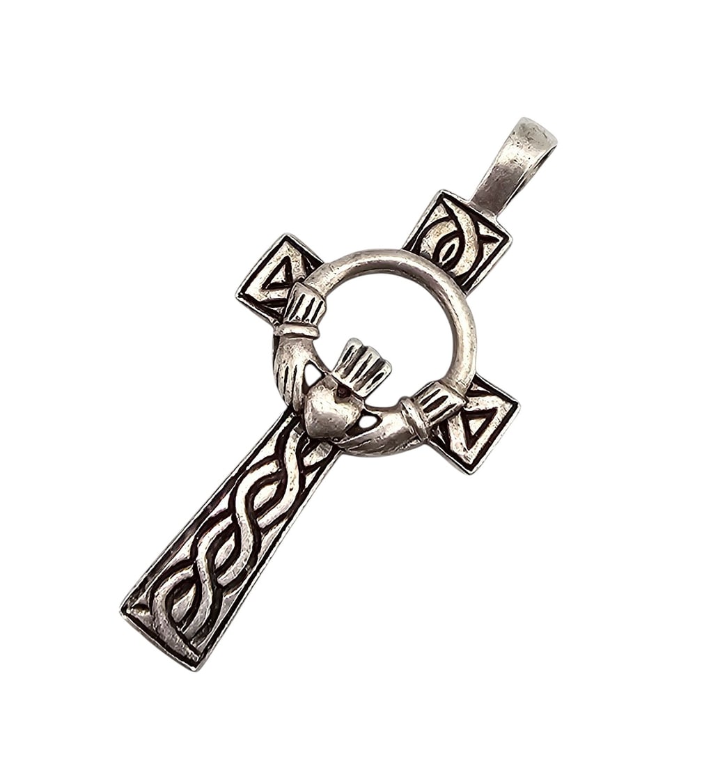 Sterling Silver Celtic Cross Pendant 5.3 G (1 of 4)