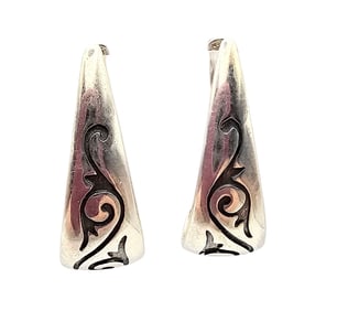 Sterling Silver Ivy Design Dangle Earrings 5.4 G