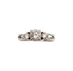 Ross Simons Cubic Zirconia Sterling Silver Cocktail Ring Size 5.75 2.1 G