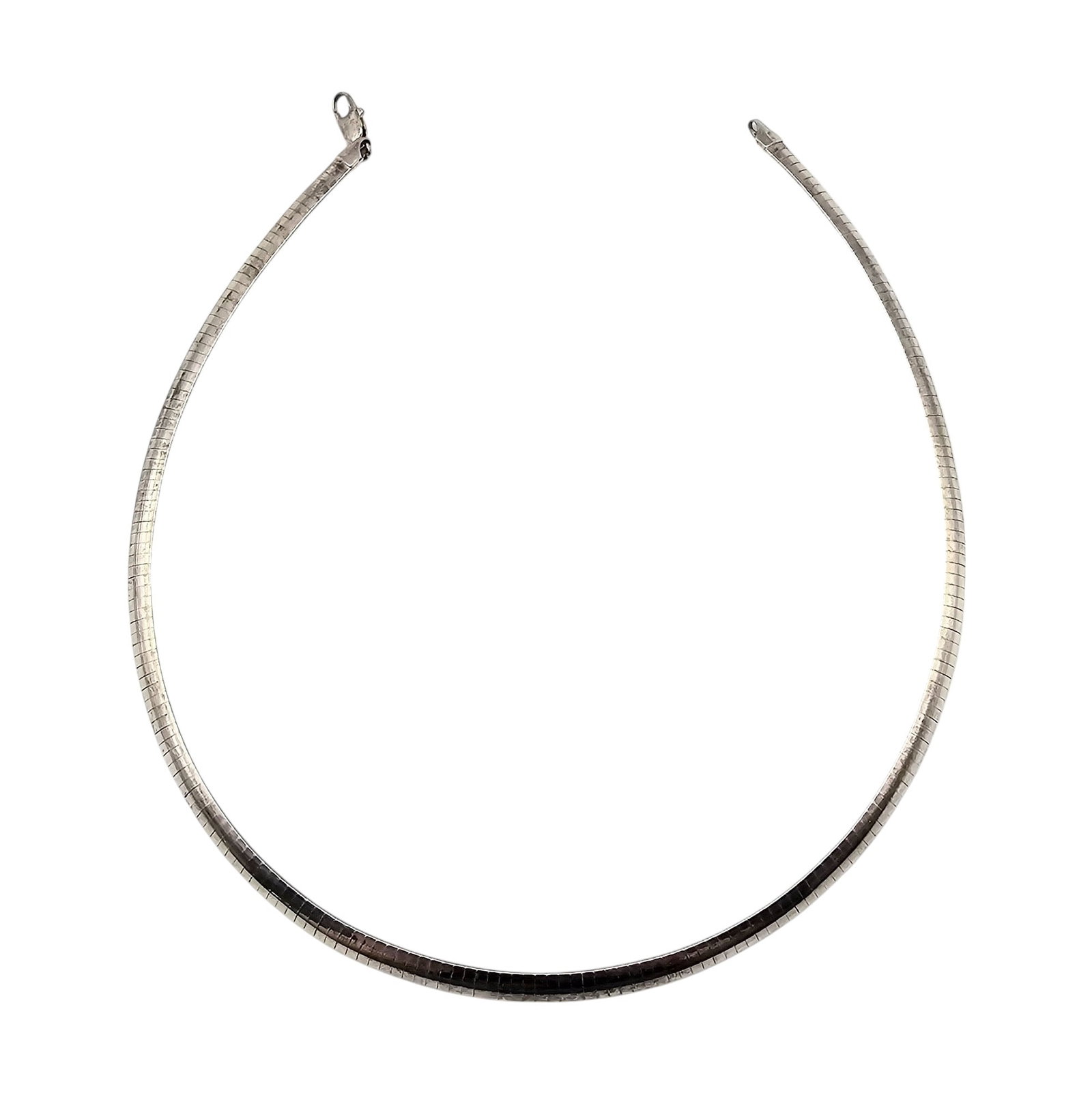 Italy Sterling Silver Omega Chain Necklace 28 G: Italy Sterling Silver Omega Chain Necklace 28 G