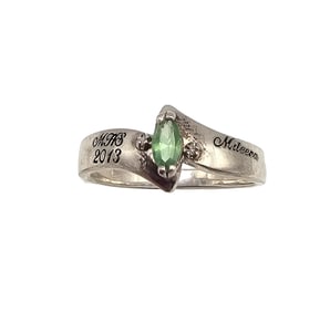 M OG Peridot Sterling Silver Class Ring Size 8.75 3.4 G
