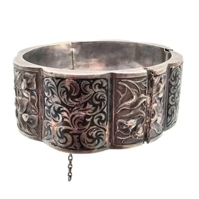 TOPAZIO? Sterling Silver Hollow Form Calla Lily Ivy Panel Bangle Bracelet 51.8 G