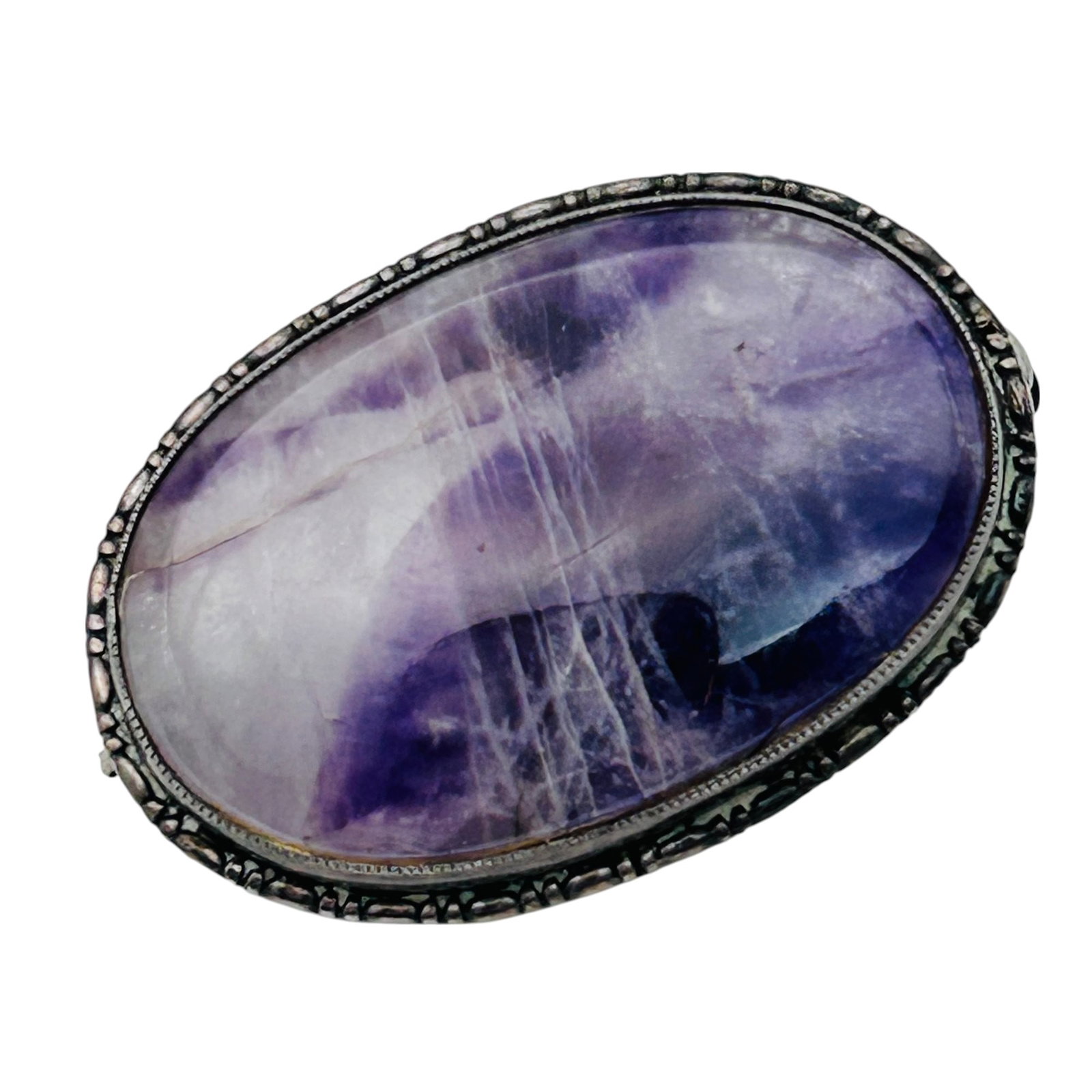Amethyst Sterling Oval Brooch, 5.49 G: Amethyst Sterling oval brooch 5.49 g
