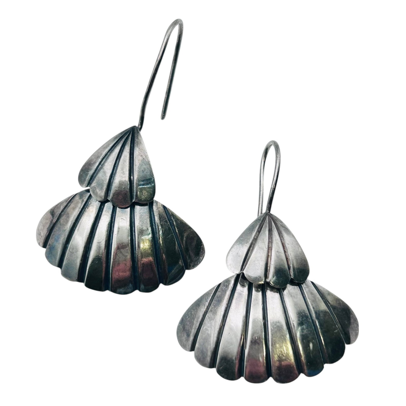 CBS MEXICO Sterling Shell Earrings 7.59g: CBS MEXICO Sterling shell earrings 7.59g