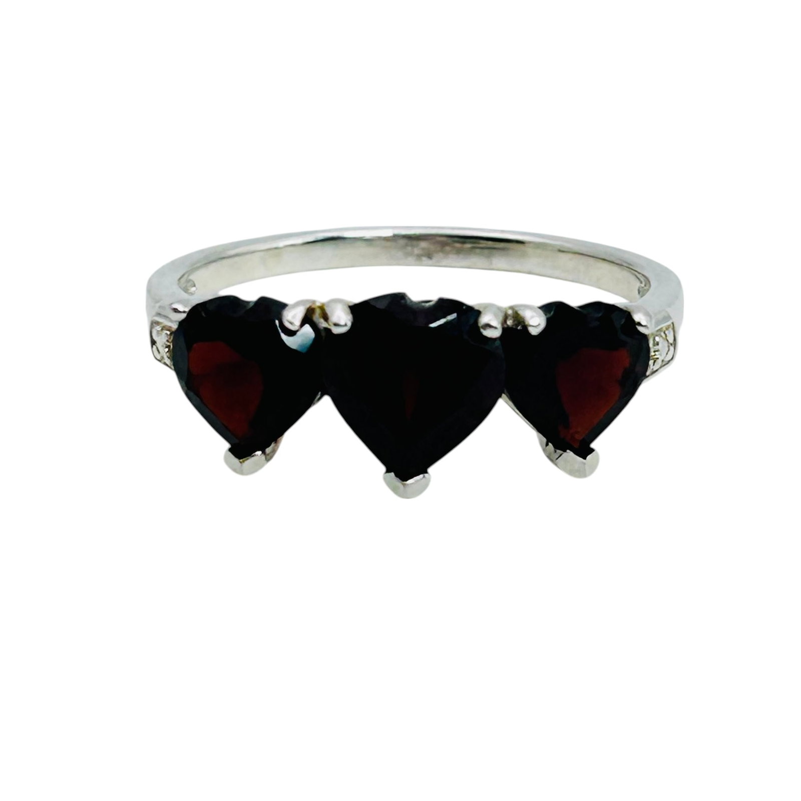 Garnet Sterling Heart Ring Size 8, 2.74 G: Garnet sterling heart ring size 8 2.74 g