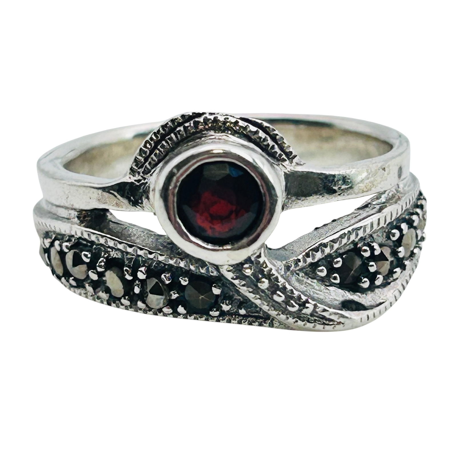 Garnet Sterling MARCASITE Ring Size 7, 5.38 G (1 of 7)