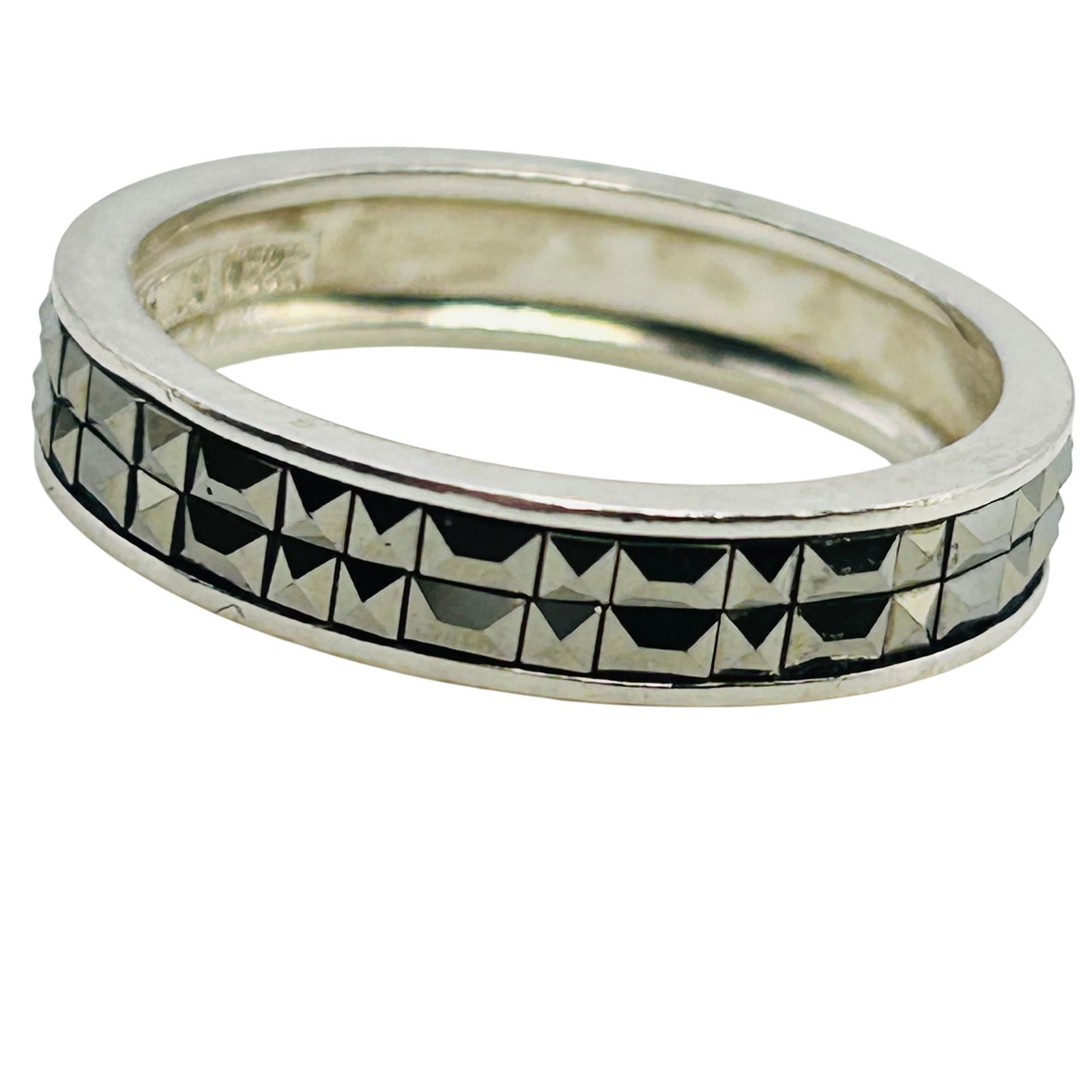 Sterling Channel Band Marcasite Size 10, 3.98 G: Sterling channel band marcasite size 10 3.98 g