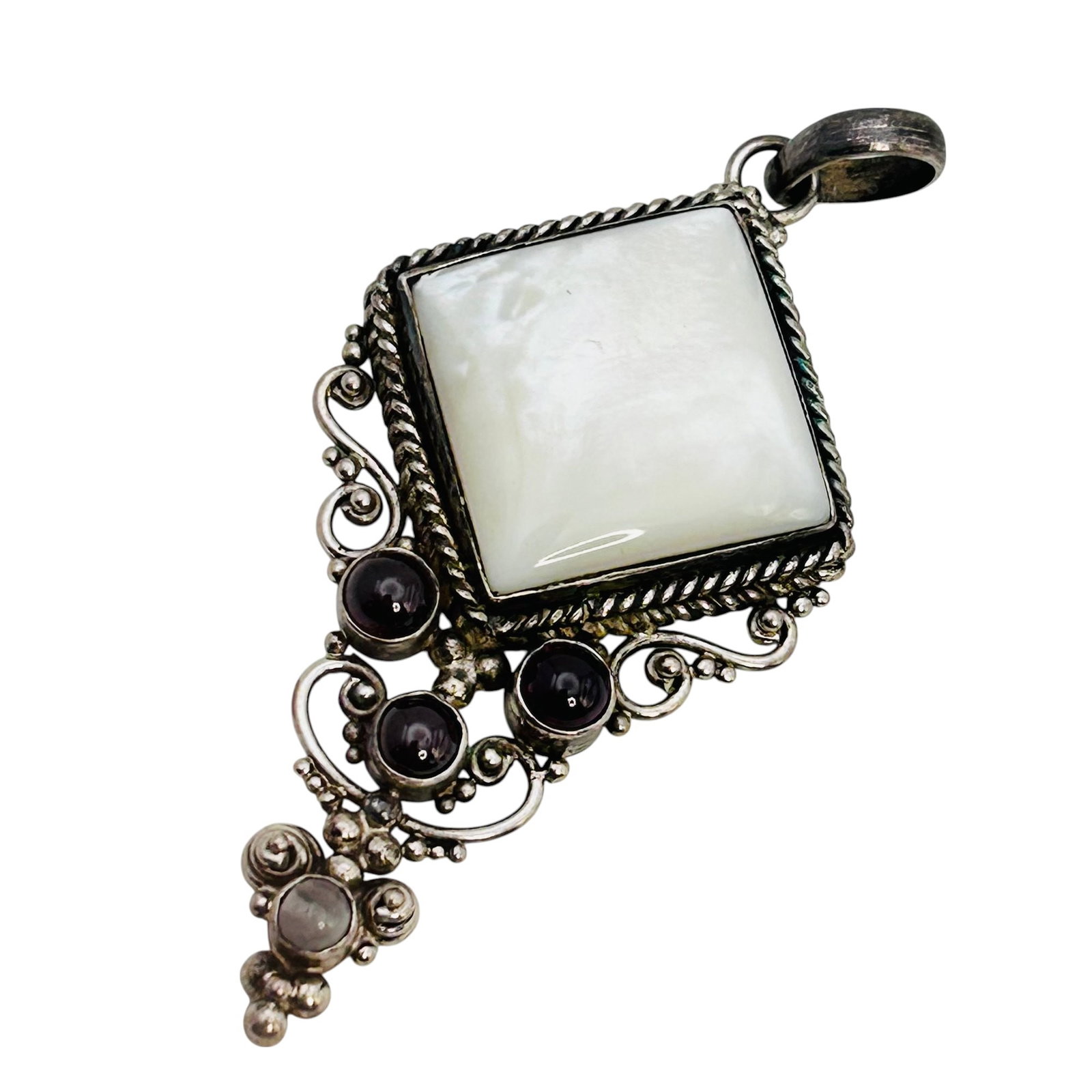Mother Of Pearl, Garnet Intricate Sterling Pendant 13.73 G: Mother of Pearl Garnet intricate Sterling pendant 13.73 g