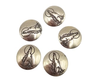 Native Coyote Howling At The Moon Button Covers 17.3 G