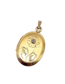 12K Gold Filled Flower Locket Pendant 2.8 G