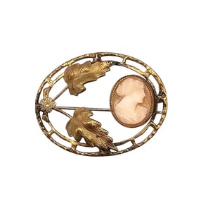 Vintage Victorian Gold Filled Cameo Brooch 3.7 G