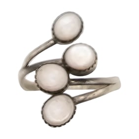 HM Mother Of Pearl Sterling Silver Ring Size 7.5 2.6 G