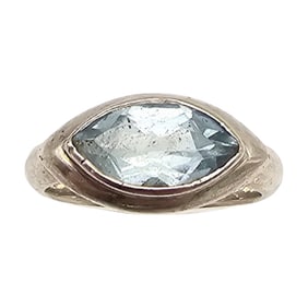Topaz Sterling Silver Cocktail Ring Size 6.25 5.4 G