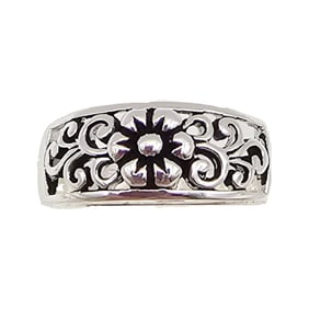 LA Sterling Silver Flower Ring Size 8.25 3.6 G