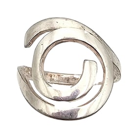 Sterling Silver Swirl Ring Size 5 2.7 G