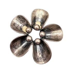 NE From Denmark Sterling Silver Flower Brooch 13 G