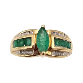 CRP 14K Gold Emerald Diamond Ring Size 5 3.5 G Approximately 0.80 TCW