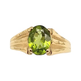 UTC 14K Gold Peridot Ring Size 7.75 3.1 G