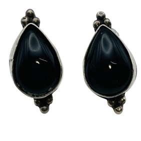 Navajo Sterling Teardrop Blackstone Earrings 3.25 G