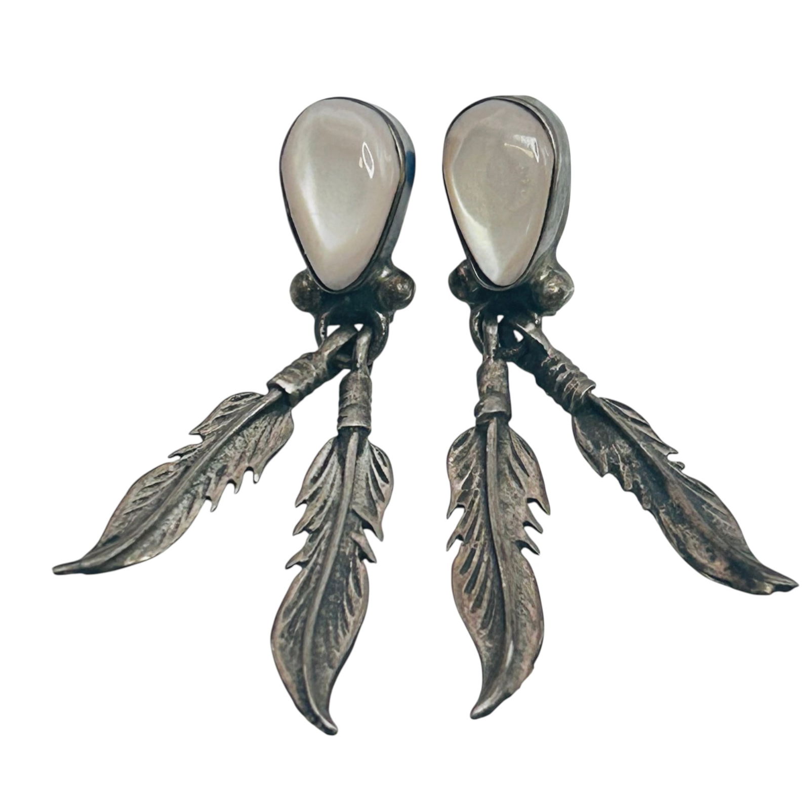 Southwest Mother Of Pearl Sterling Feather Dangle Earrings 3.7 G (1 of 4)