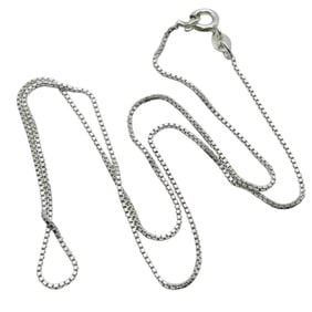 Italy Vibrant Box Chain Necklace, 2.81 G