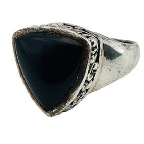 ONYX Sterling Triangle Statement Ring Size 7.5, 9.76 G