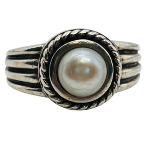 NV Pearl Sterling Lined Band Ring Size 7, 6.32 G