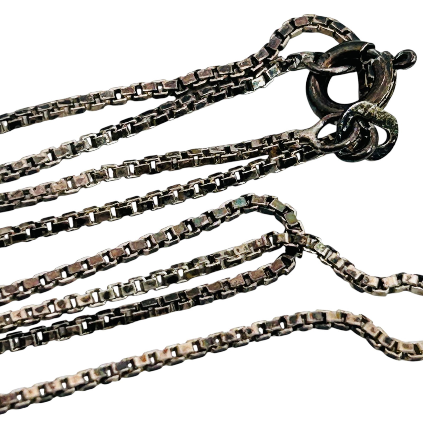 Italy Sterling Box Chain Necklace, 3.5 G: Italy Sterling box chain necklace 3.5 g