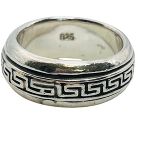 Sterling Spinner Ring Size 7.5, 10 G