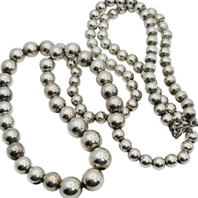 Sterling Graduated Bead Necklace 31.75 G