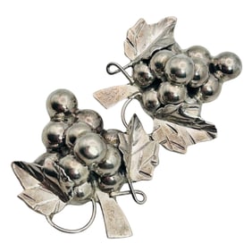 Taxco TC-128 Mexico Sterling Clip On Grape Earrings 29.34 G