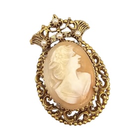 Florenza Vintage Cameo Faux Pearl Gold Tone Crown Brooch