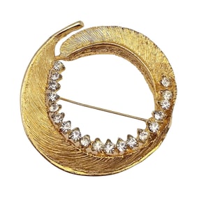 BSK Rhinestone Textured Gold Tone Wrapped Leaf Brooch