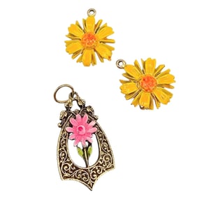 ART Lot Enamel Pendants