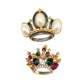 Lot 2 Faux Pearl Enamel Rhinestone Crown Brooches