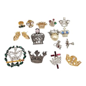 Lot Rhinestone Crown Brooches
