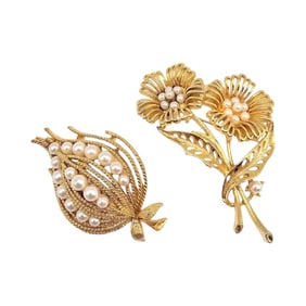 Lisner Lot 2 Faux Pearl Gold Tone Brooches