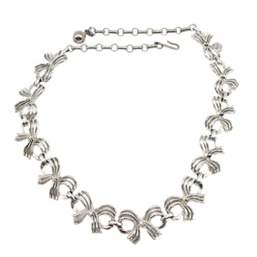 Lisner Vintage Silver Tone Bow Choker Necklace