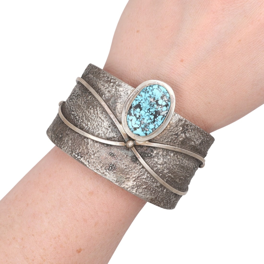 Betta Lee Navajo Tufa Cast Sterling Kingman Cuff Bracelet (1 of 9)