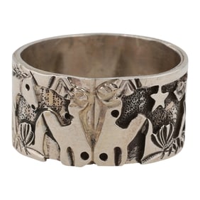 Elaine Becenti Navajo Sterling Silver Horse Storyteller Ring