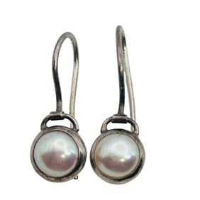 JGD Pearl, Sterling Hook Earrings 2.5 G