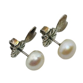 Pearl Sterling Stud Earrings 2.69 G