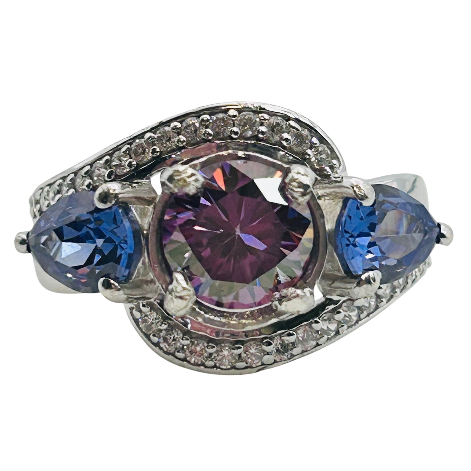 SJD Topaz Sterling Three Stone Ring Size 7, 5 G (1 of 7)