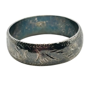Southwest Etched Band Sterling Size 7.5, 1.77 G