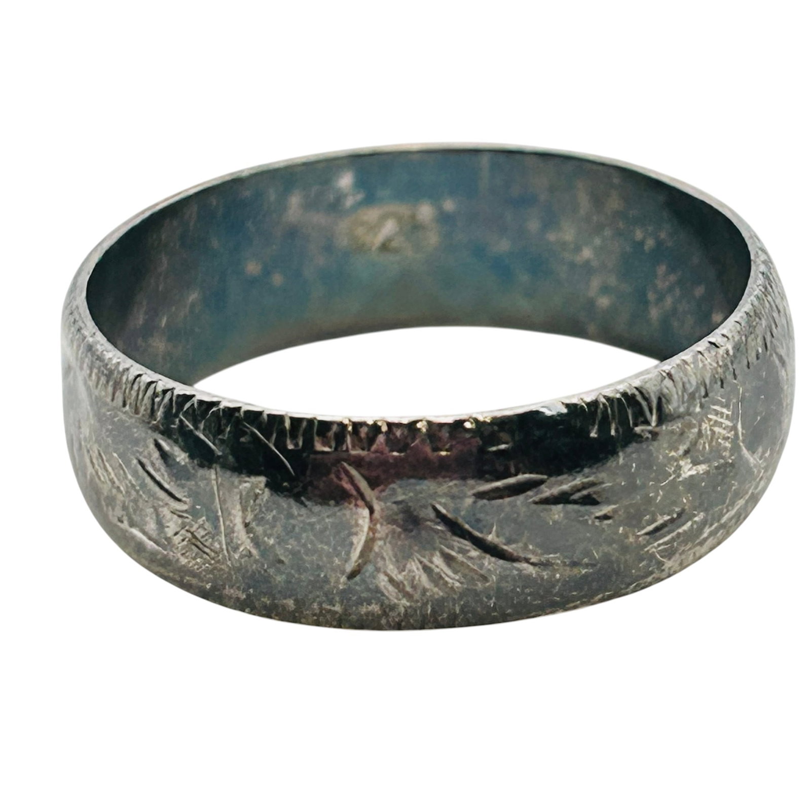 Southwest Etched Band Sterling Size 7.5, 1.77 G: Southwest etched band Sterling size 7.5 1.77 g