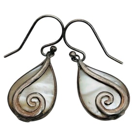Mother Of Pearl, Sterling Swirl Dangle  Earrings 4.55 G