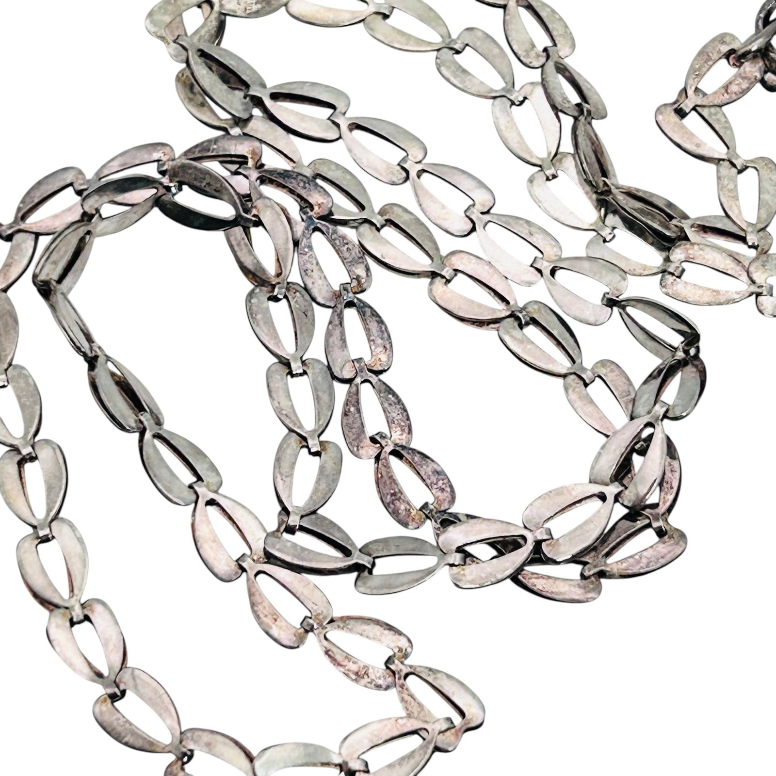 Sterling Oval Linked Chain Necklace 6.88 G: Sterling oval linked chain necklace 6.88 g