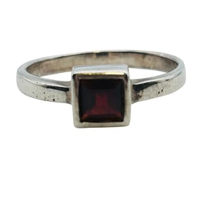Garnet Sterling Ring Size 7, 2.37 G