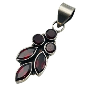 GARNET Sterling Cluster Pendant 6 G