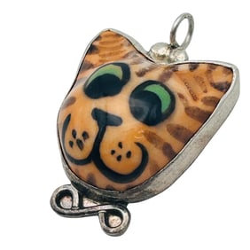 Signed Sterling Enamel Cat Pendant 8.81 G